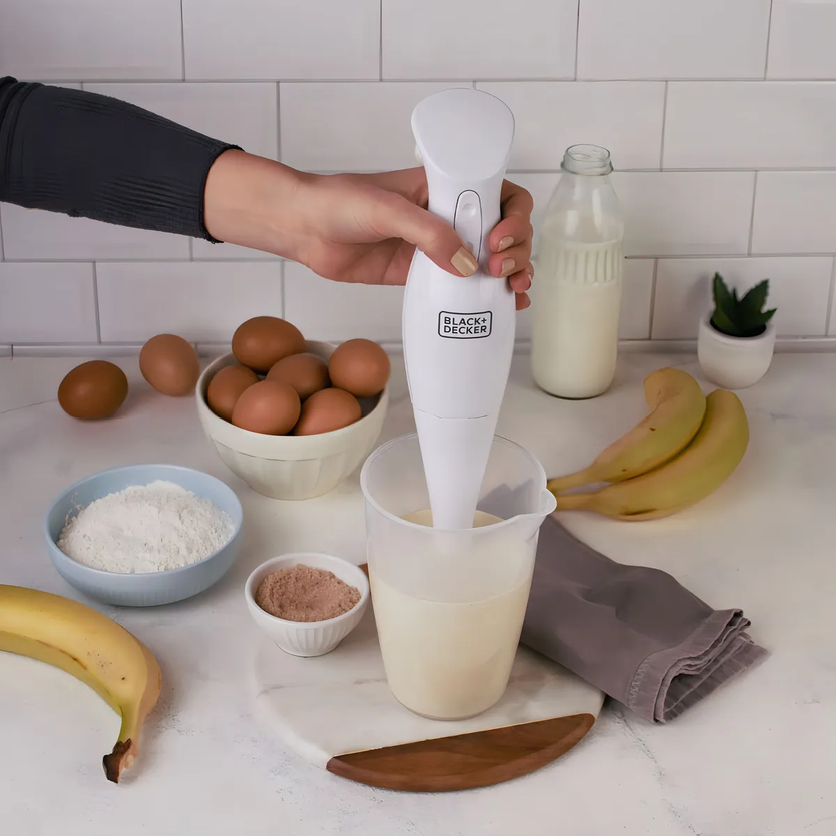 Licuadora de mano Mixer Black+Decker HB1002 blanco 500W